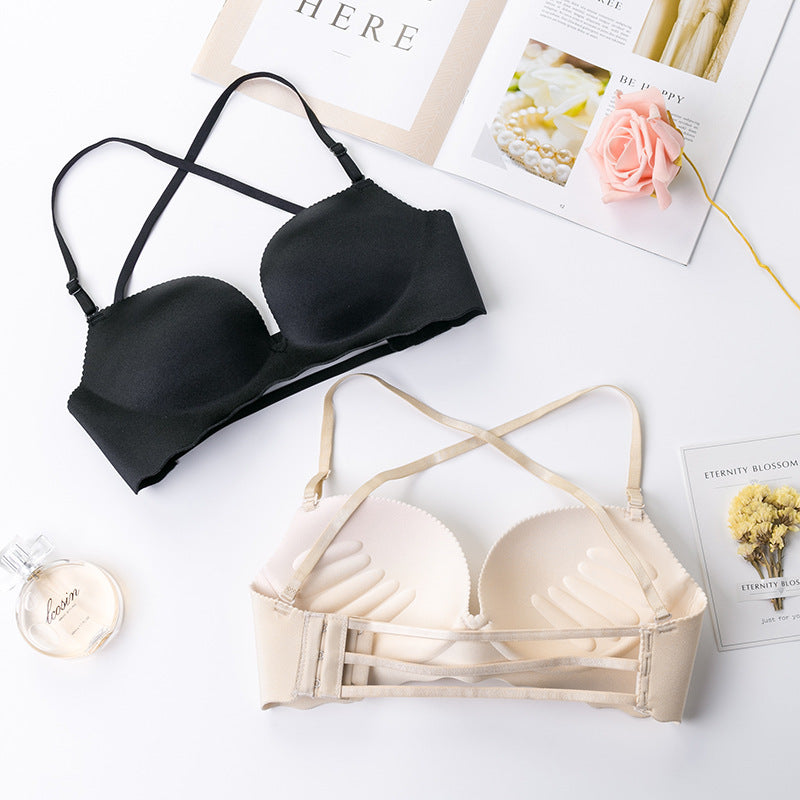Bra without steel ring